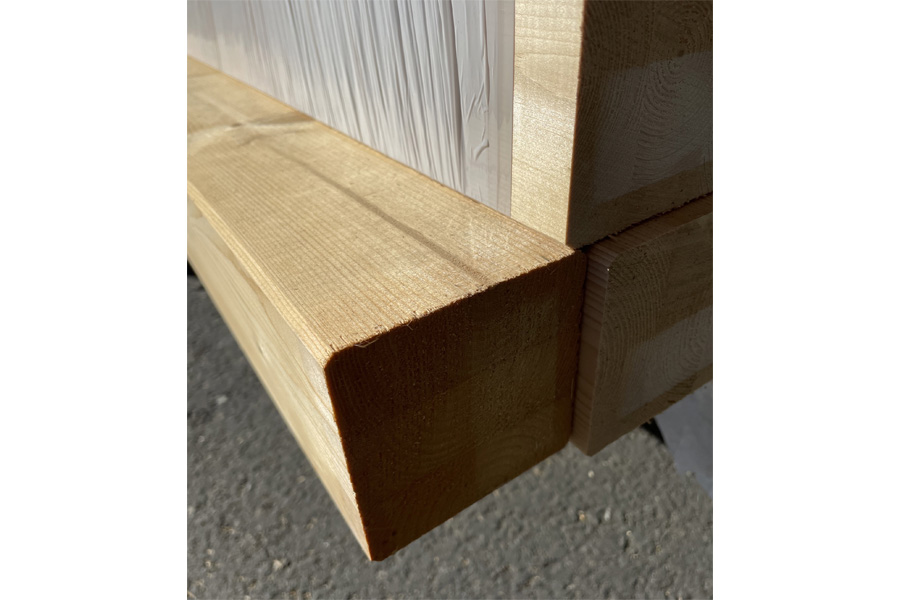 BSH Brettschichtholz, Fichte, KD Trocknung, SI Sichtqualität, GL 24h,  gehobelt, Kanten gefast 140 x 140 mm, 2 St. pro VPE- Länge: 6,00 m