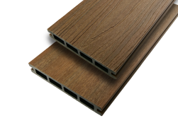 WPC coextrudiert Hohlkammerdiele WoodoThassos, 25 (S) x 140 (B) mm, teak, einseitig 3D Holzoptik / einseitig glatt gebürstet, verfügbar in den Längen 2,40 m / 4,00 m