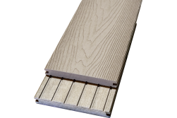 WPC Massivdiele WoodoMalta, 18 (S) x 146 (B) mm, hellgrau, einseitig 3D Holzoptik / einseitig geriffelt in 2,4 m und 4 m, beidseitig begehbar