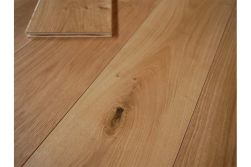 Parkett Eiche Landhausdiele, gebürstet, matt lackiert 14 x 190 x 1900 mm, Sortierung natur (2,888 m² / Paket)