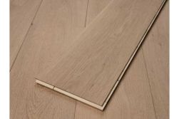 Premium Parkett, Landhausdiele Eiche, Select Sortierung, naturbelassen, 14 mm (S) x 190 mm (B) x 1900 mm (L), Nut- und Feder Verbindung (2,88 m² pro Paket)