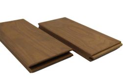 Thermoholz Terrassendielen, Birke, 20 mm (Stärke) x 110 mm (Breite), Sichtseite gebürstet, stirnseitig Nut und Feder zur Endlosverlgung, in den Längen von 1,50 m - 3,00 m (4 Stück / PE)