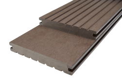 WPC Massivdiele WoodoZypern, 20 x 140 mm, braun, geriffelt / glatt, beidseitig begehbar, in den Längen 2,40 m  und 4,00 m 