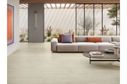 5,5 mm Klick Vinyl (SPC) mit intregierter Trittschalldämmung, Holzoptik weiß, 5,5 (S) x 230 (B) x 1220 (L) mm (2,53m² / Paket)