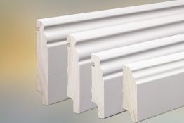 Sockelleiste Massivholz für Parkett und Massivholzdielen, Berliner Profil, 20 mm, weiß (RAL 9016) lackiert, fallende Längen 100 - 290 cm, in den Höhen 60 / 80 / 100 / 120 mm