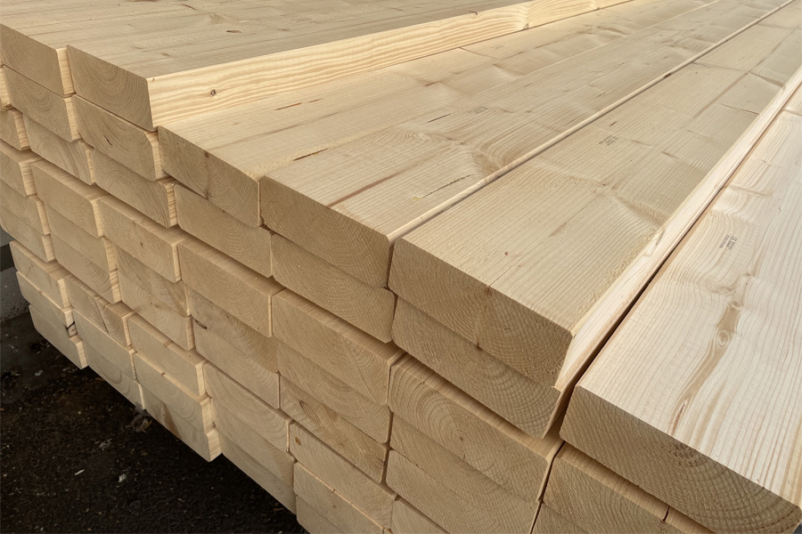KVH Holz, Konstruktionsvollholz, KD Trocknung, S10 NSI Qualität, allseitig egalisiert, Kanten gefast 60 x 80 mm in 5 m L
