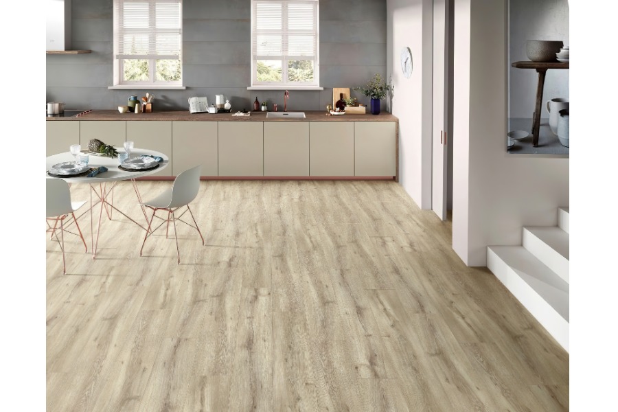 5,5 mm Klick Vinyl (SPC) mit intregierter Trittschalldämmung, Holzoptik weiß geölt, 5,5 (S) x 230 (B) x 1220 (L) mm (2,53m² / Paket)