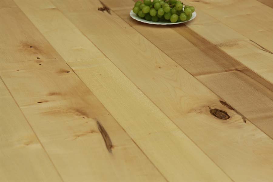 Ahorn mit Nut und Feder, Schlossdielen, 22 mm Stärke, vorgeschliffen, fallende Längen 0,6 - 3,3 m fair verteilt - Breite: 180 mm