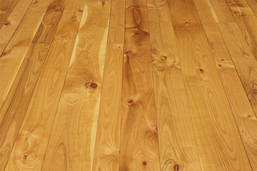 Kirschbaum mit Nut und Feder, Schlossdielen, 22 mm Stärke, vorgeschliffen, fallende Längen 0,6 - 3,3 m fair verteilt - Breite: 180 mm