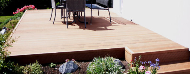 Terrasse aus WPC Dielen